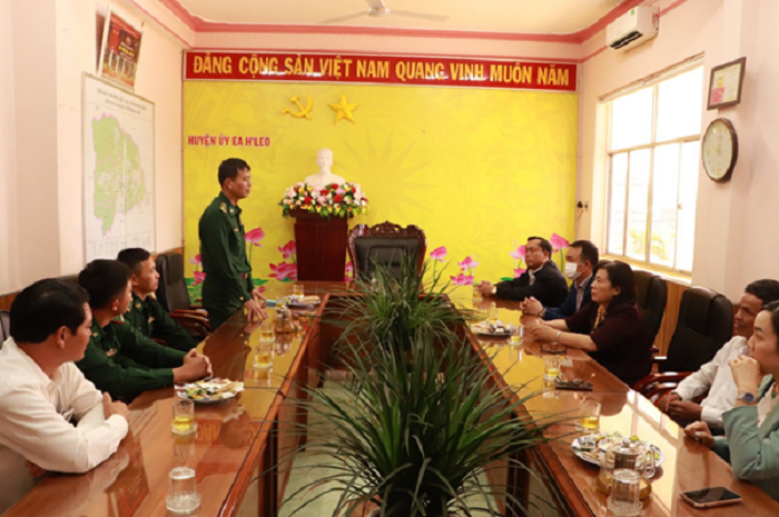 Doan cong tac Don bien phong 2